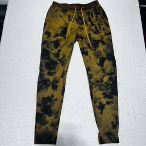 Lululemon License to Train Pant – Men’s Medium – Washed Yellow/Black